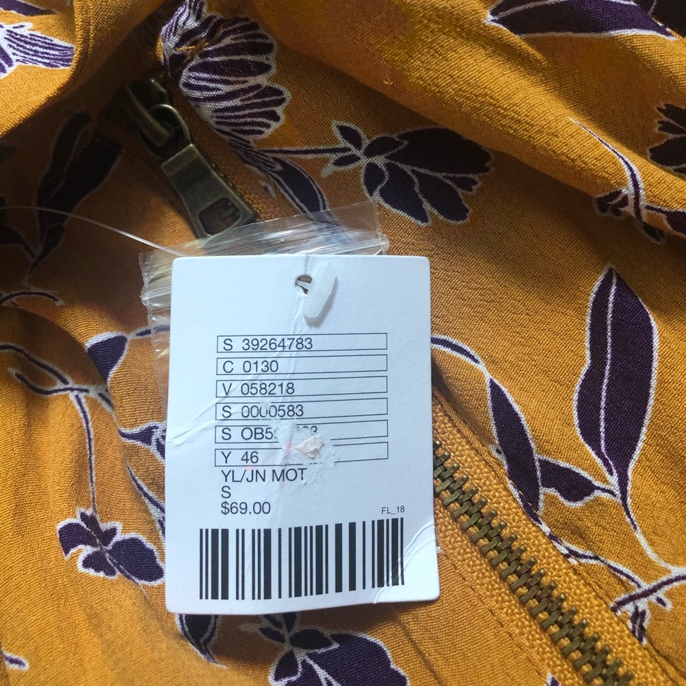 Yellow summer dress w purple flowers - Picture 6 of 9